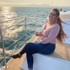 Meet your Posher, Becky